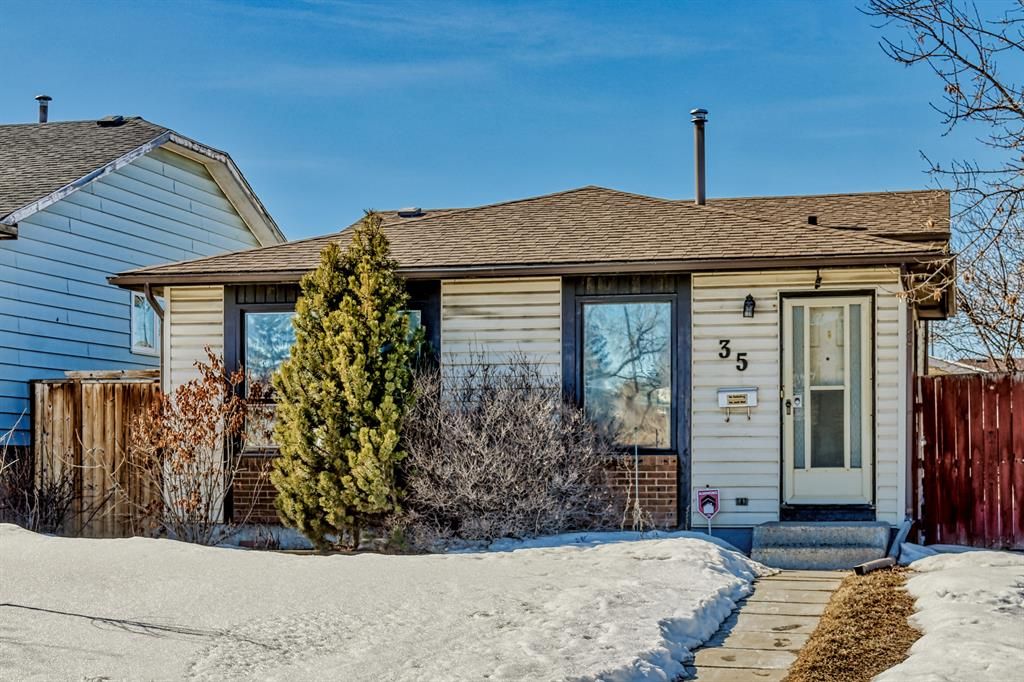 New property listed in Whitehorn, Calgary